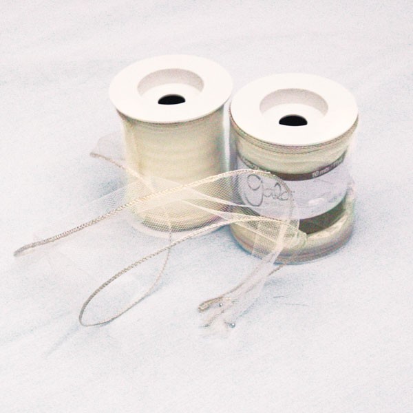 T5SP Sparkling Tulle Ribbon with wire, ivory
