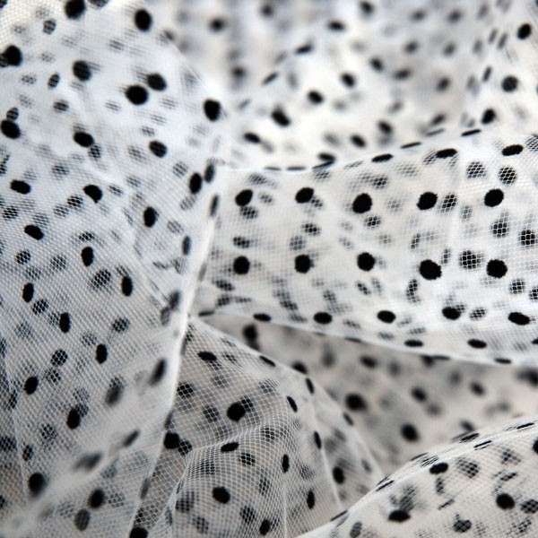 Flocked Dots snow-ebony
